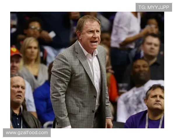 欧足联调查维尼修斯歧视或重罚